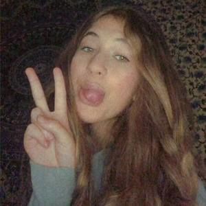 Meet your Posher, Mallory